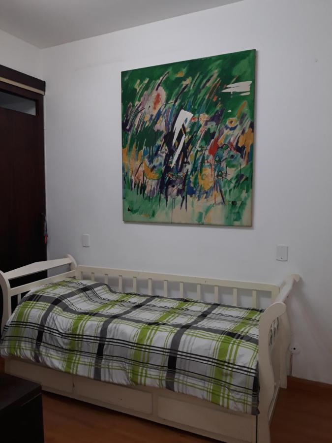 Em Copacabana Na Quadra Da Praia! Sol, E Muito Conforto! Apartemen Rio de Janeiro